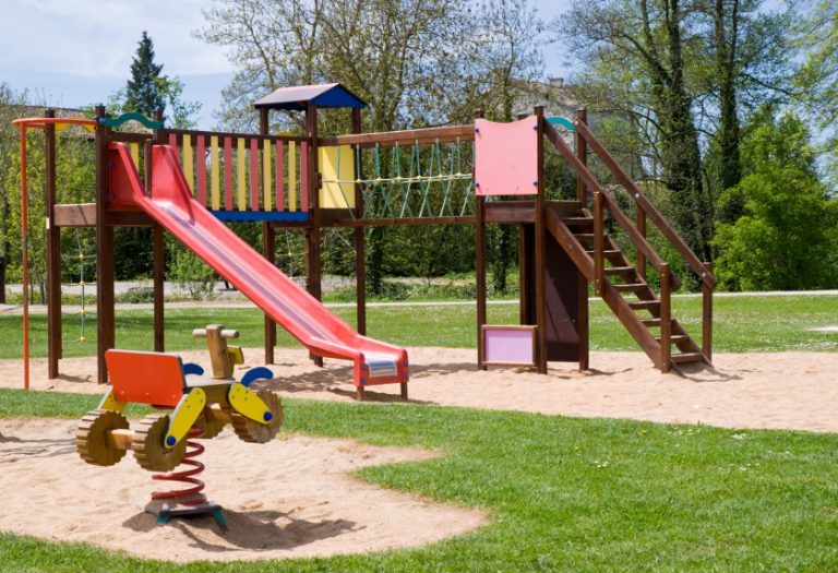 How to Turn Your Backyard Into a Playground for Kids