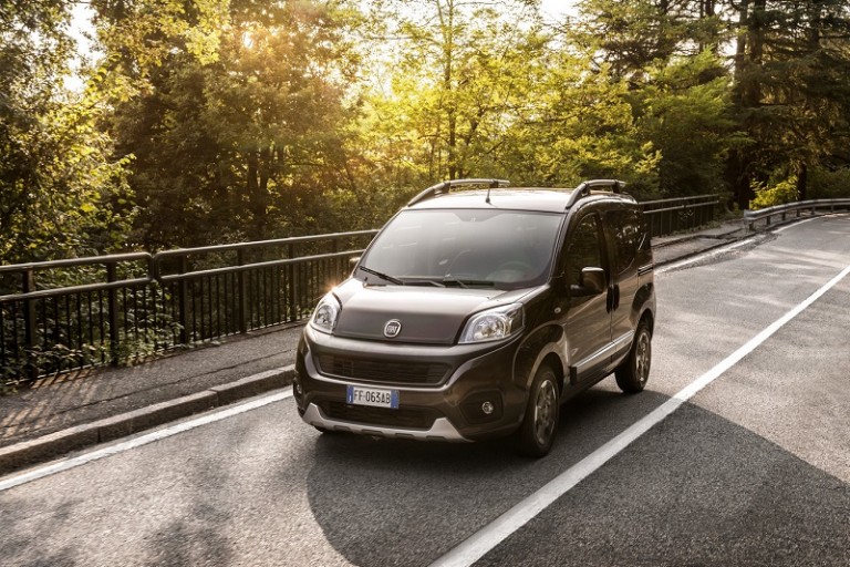 The Fiat Qubo is renewed maintaining its functional aspect and adding technology