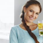 Why drink water and lemon? The benefits of a classic home treatment
