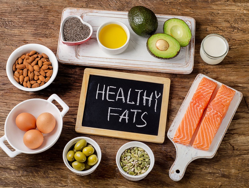 IN WHAT FOODS DO WE FIND HEALTHY FATS?